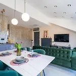 Apartamento Floor In *